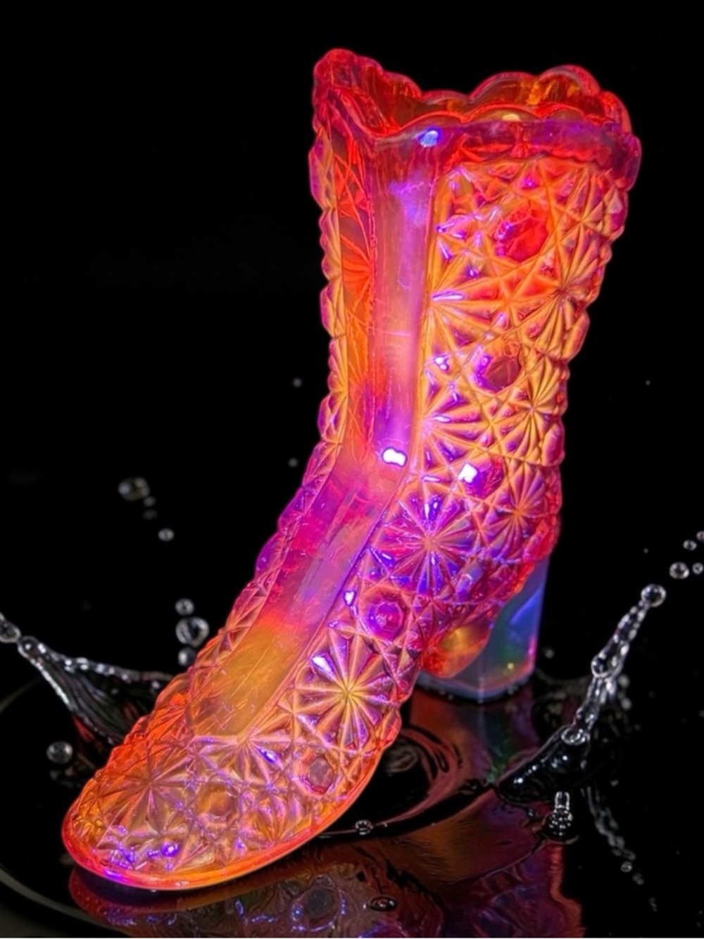 Fenton Amberina Glass Boot Figurine Daisy & Button UV Glow Original Sticker
